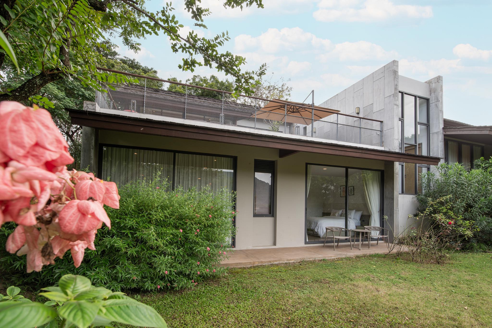 Home Haven Pool Villa